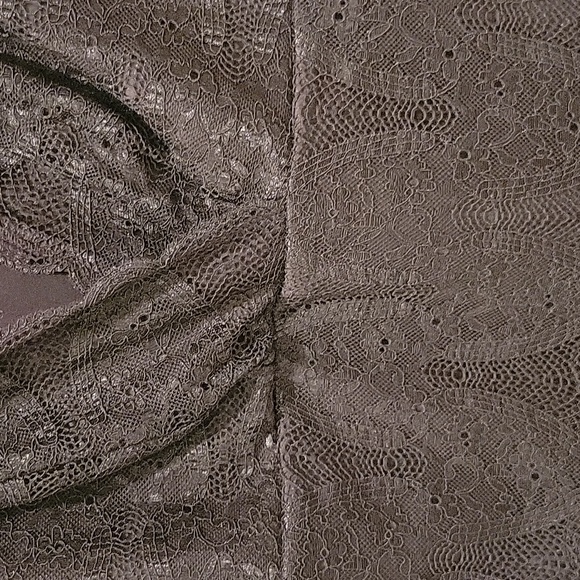 Black pullover blouse with Lace front - Picture 4 of 5